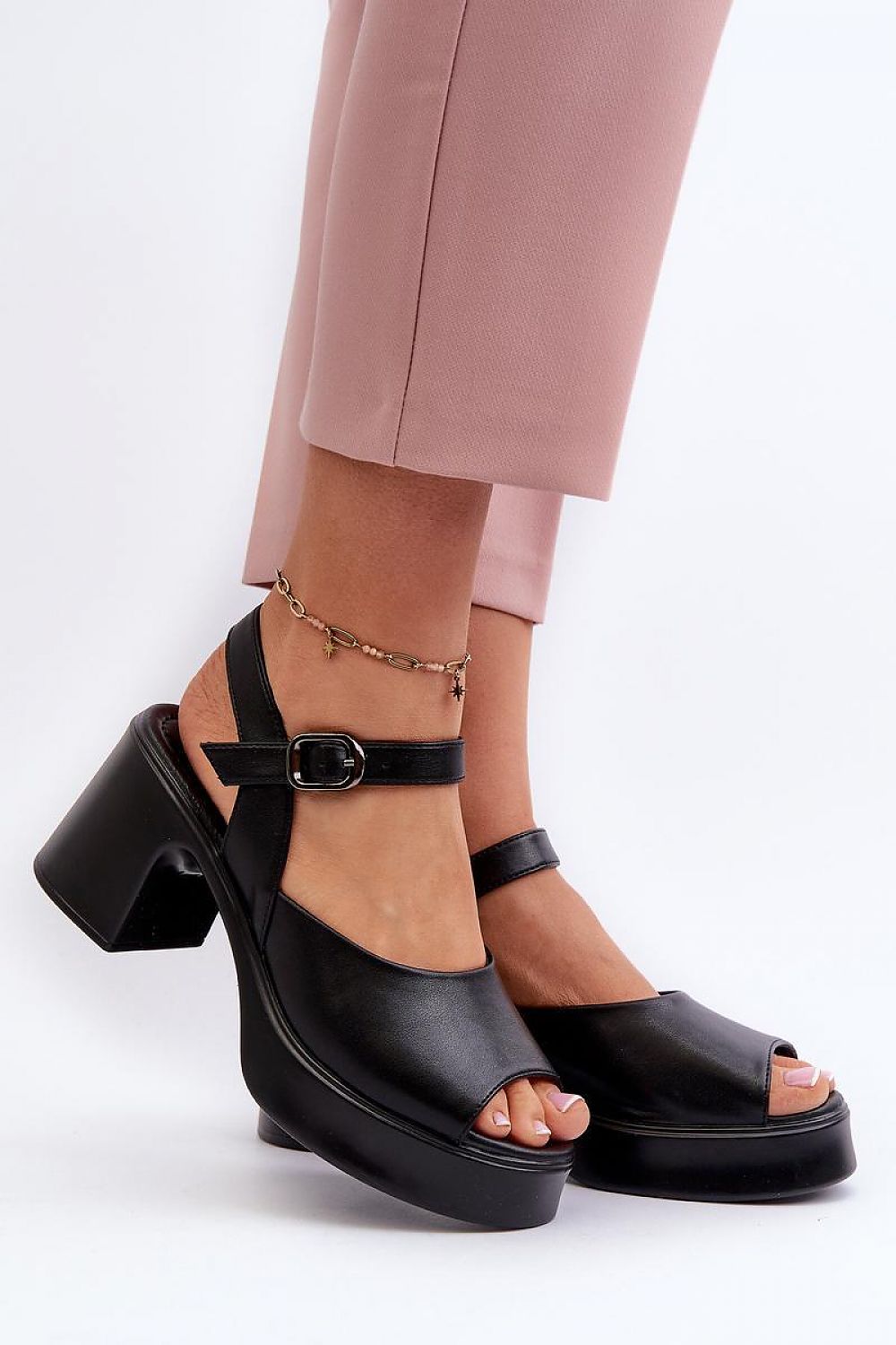 Heeled sandals model 196959 Step in style