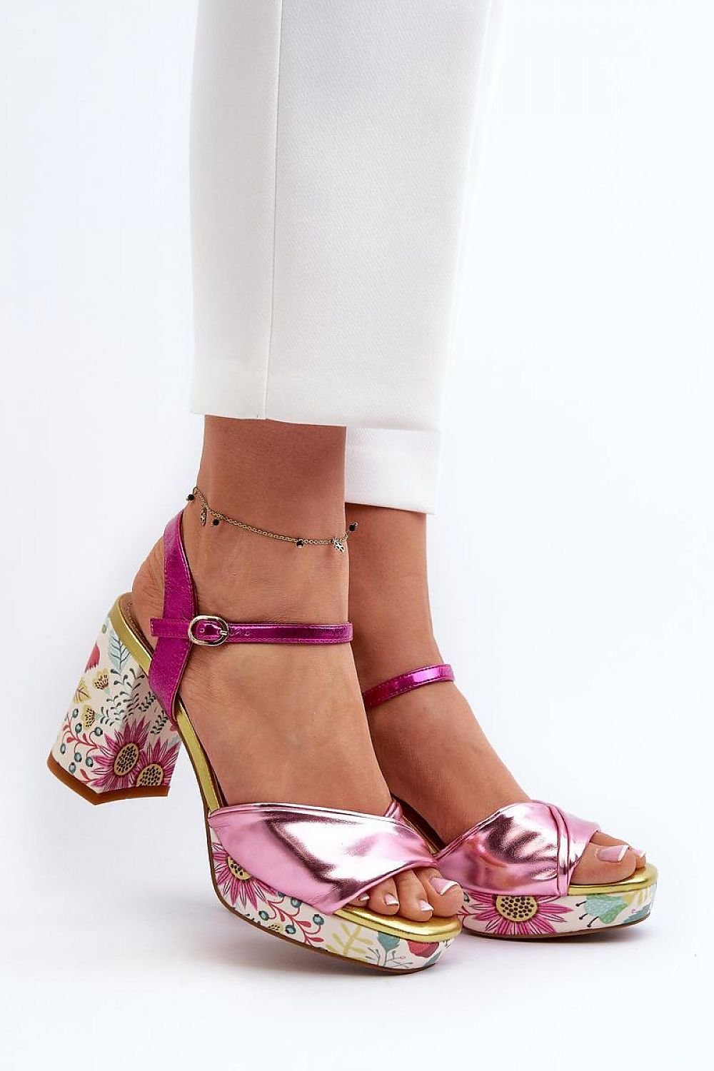 Heeled sandals model 196971 Step in style