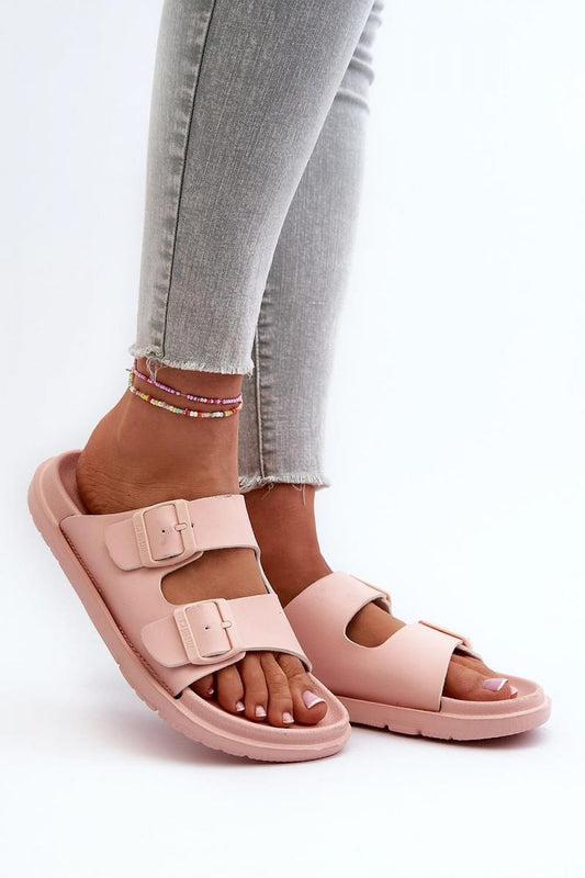Slides model 197418 Step in style