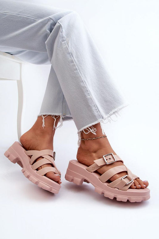 Clacquettes model 197669 Step in style