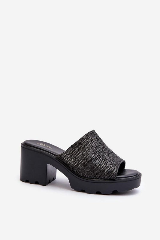 Clacquettes model 197724 Step in style