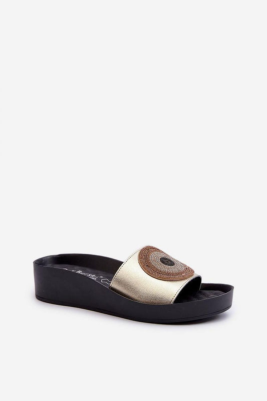 Clacquettes model 198141 Step in style