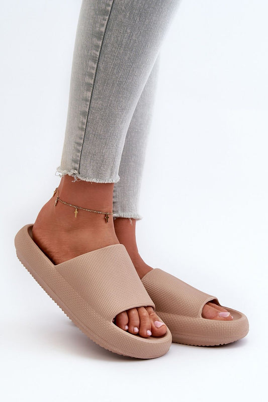 Slides model 198704 Step in style