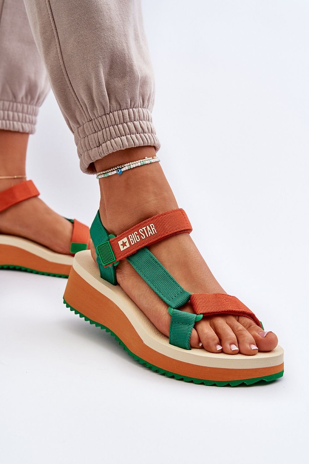 Buskins model 198803 Step in style