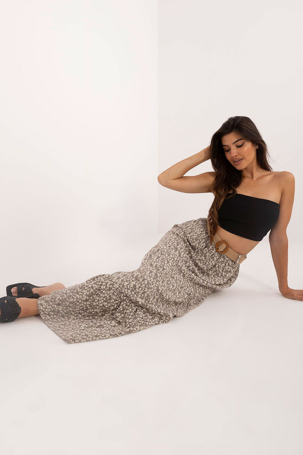 Long skirt model 198929 Italy Moda