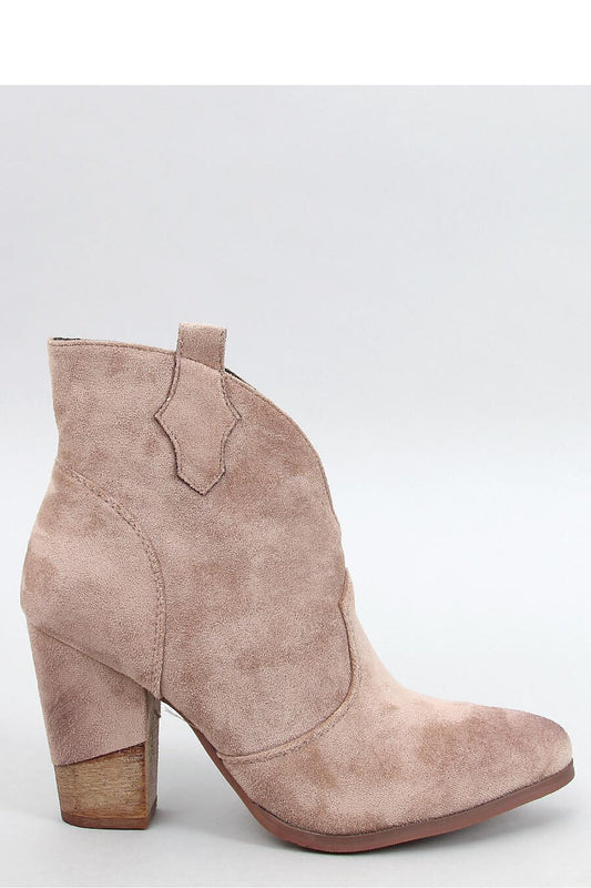 Heeled boots model 200608 Inello