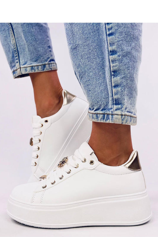 Sports shoes model 200678 Inello