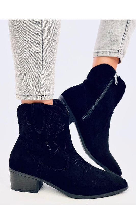 Heeled boots model 200708 Inello