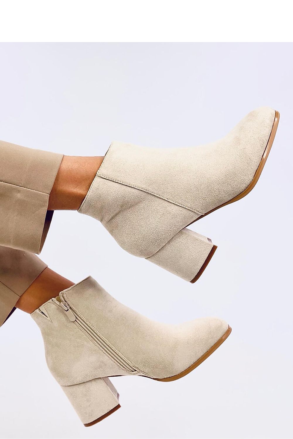 Heeled boots model 200709 Inello