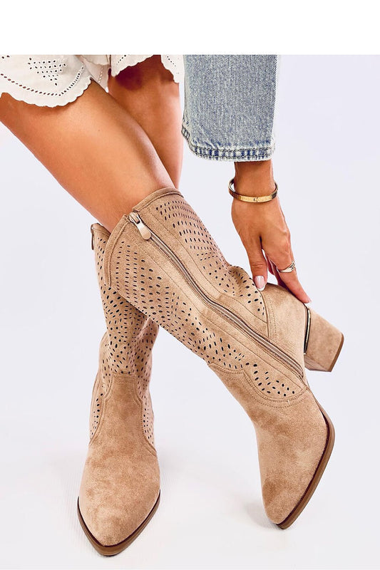 Openwork boots model 200732 Inello