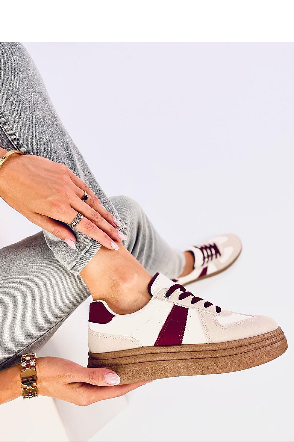 Sports shoes model 200749 Inello