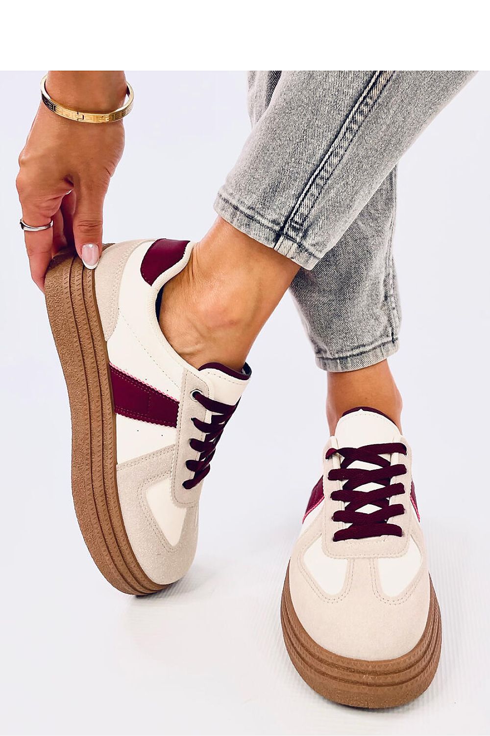 Sports shoes model 200749 Inello