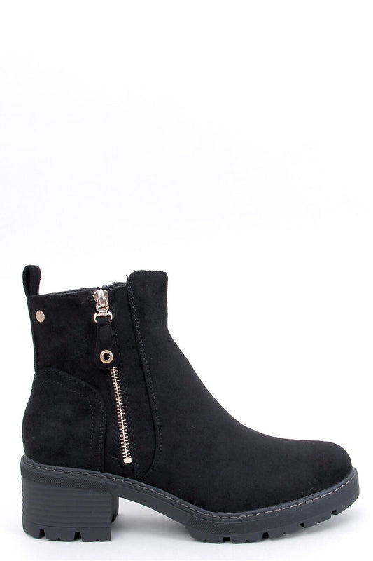 Heeled boots model 201371 Inello