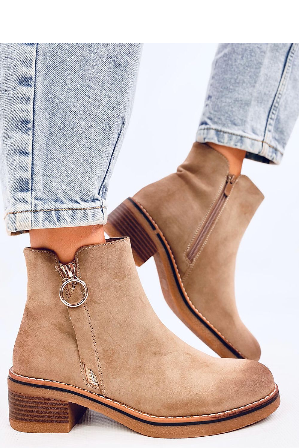 Heeled boots model 201971 Inello