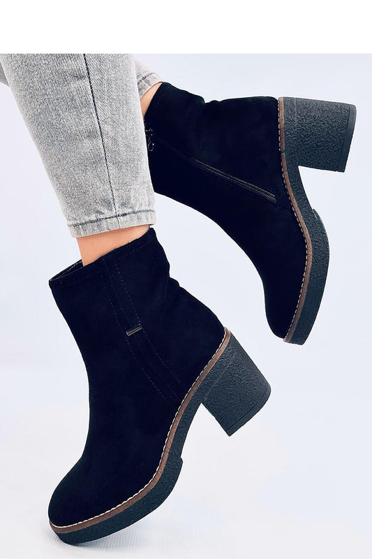 Heeled boots model 202337 Inello