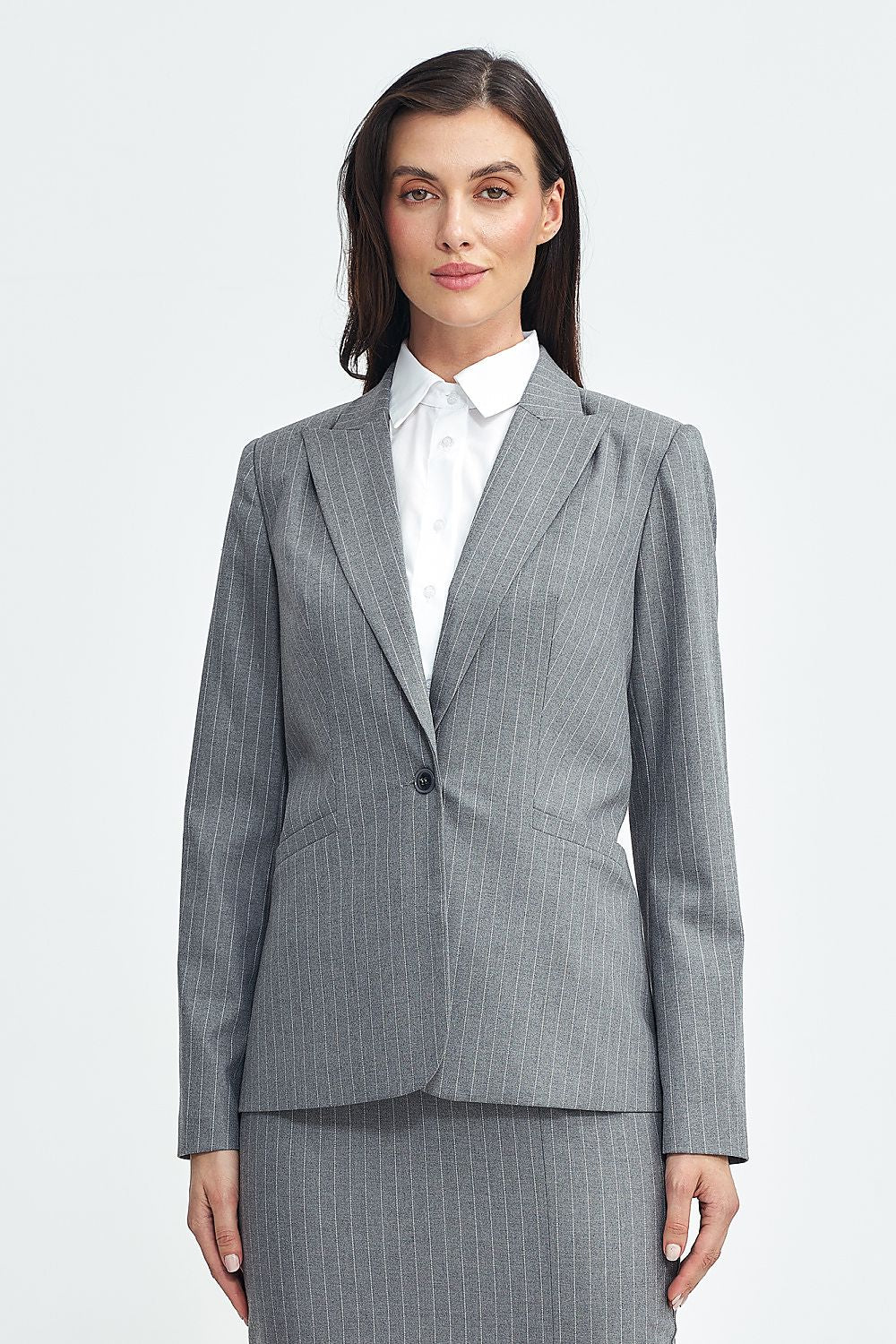 Blazer femme model 199709 Nife