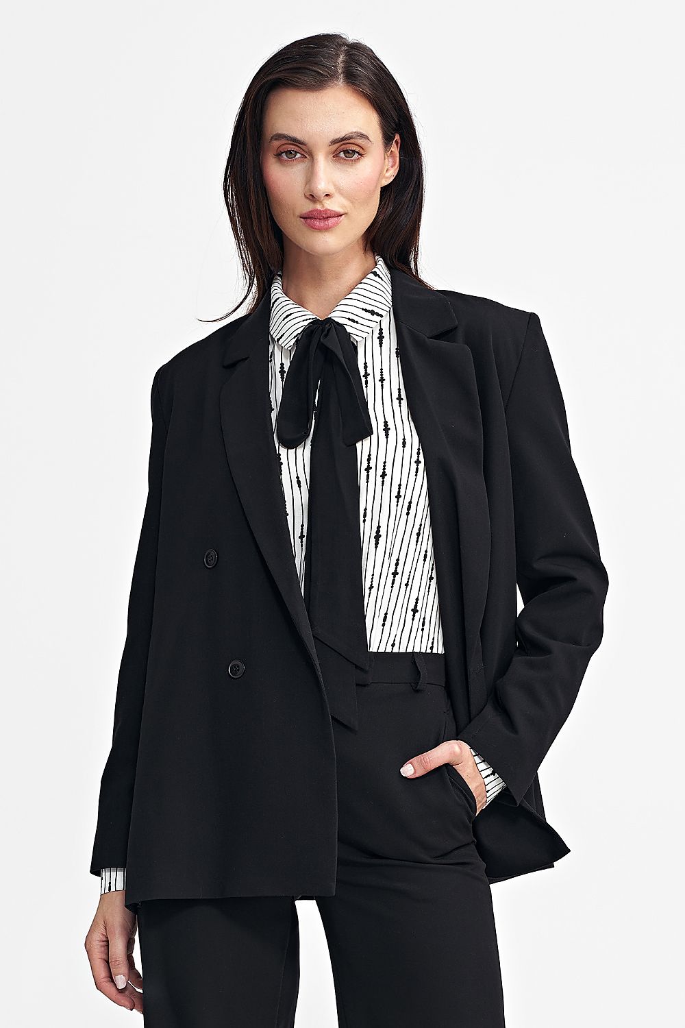 Vest model 200396 Nife