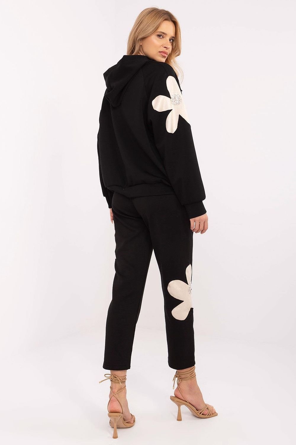  L`ensemble model 208150 Italy Moda 