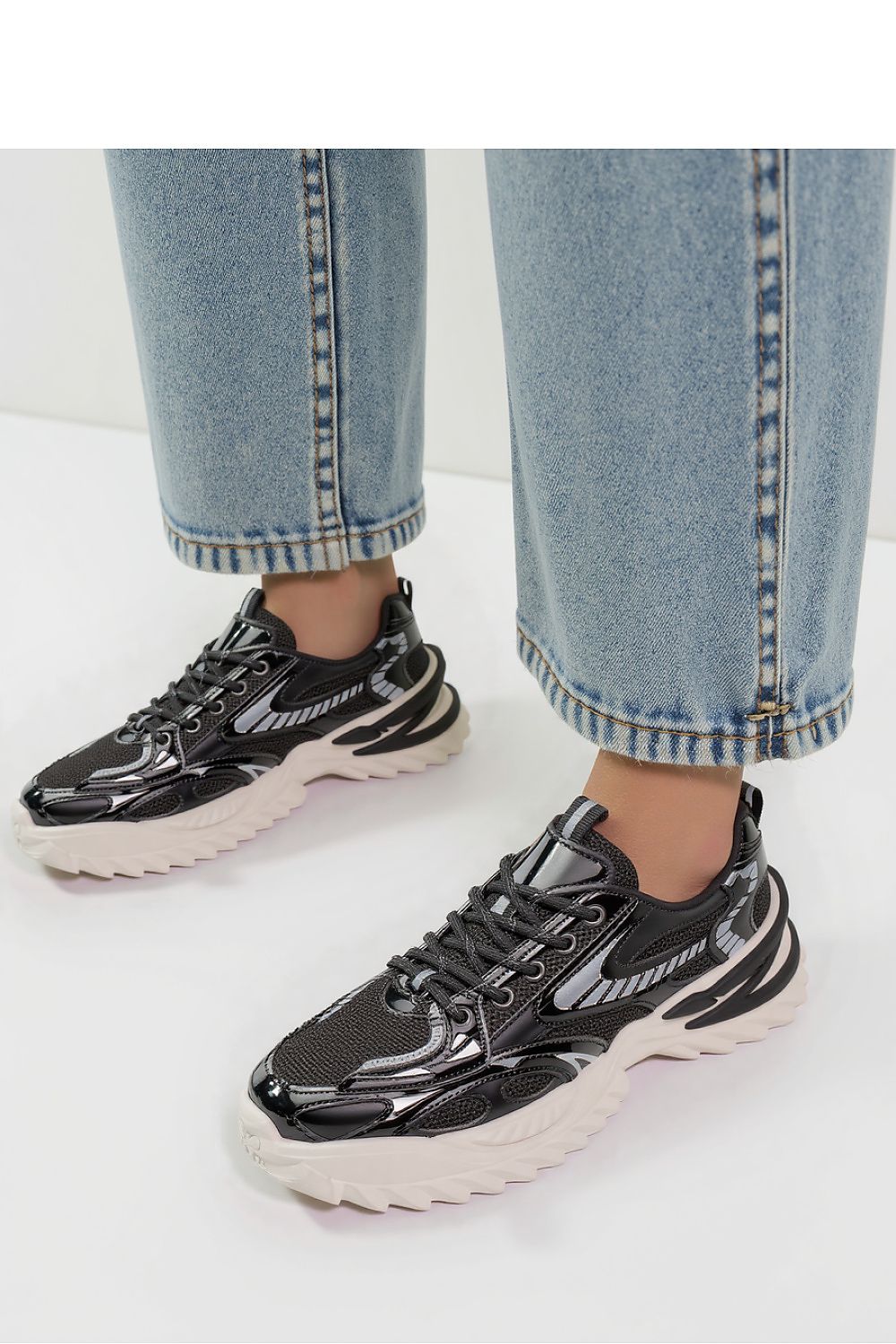  Chaussures de sport model 210213 Inello 