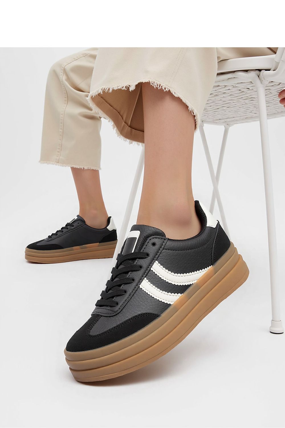  Chaussures de sport model 210217 Inello 