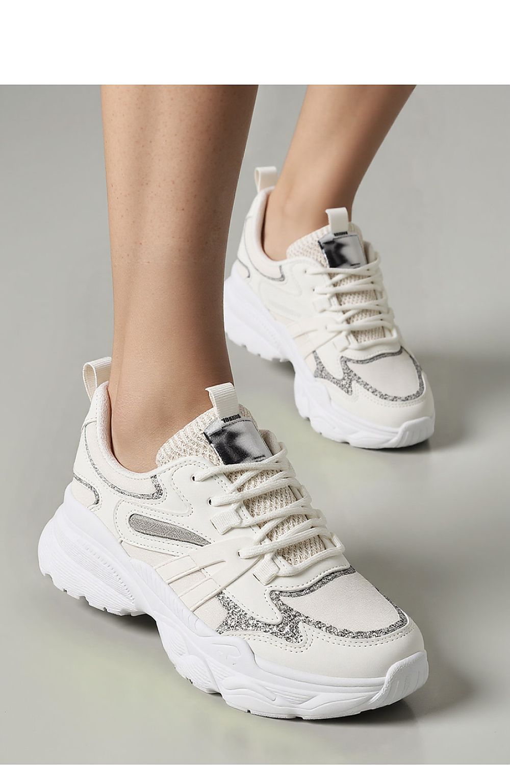  Chaussures de sport model 210240 Inello 