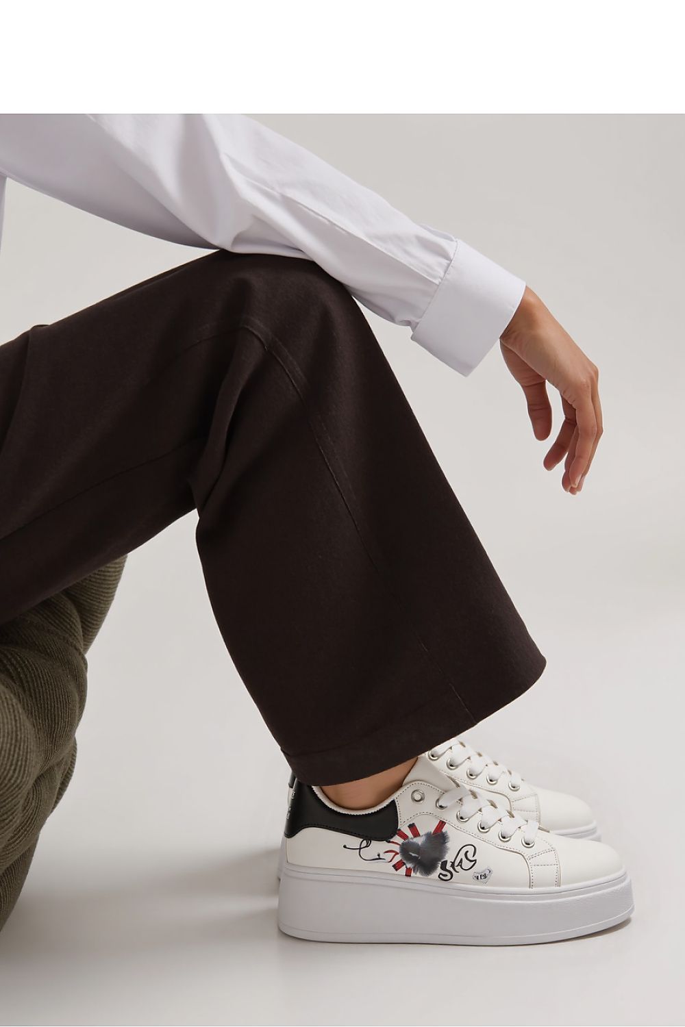  Chaussures de sport model 210257 Inello 