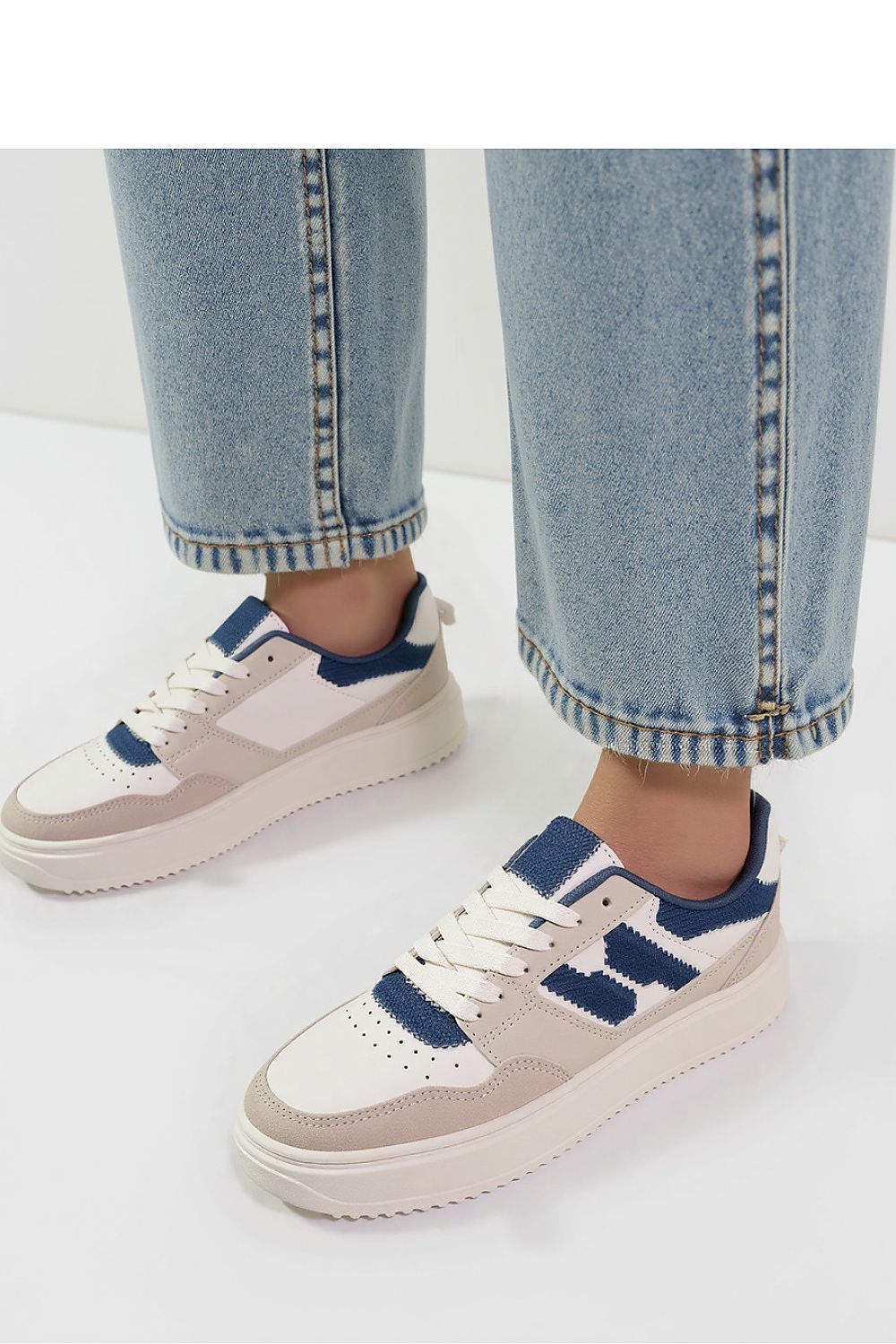  Chaussures de sport model 210277 Inello 