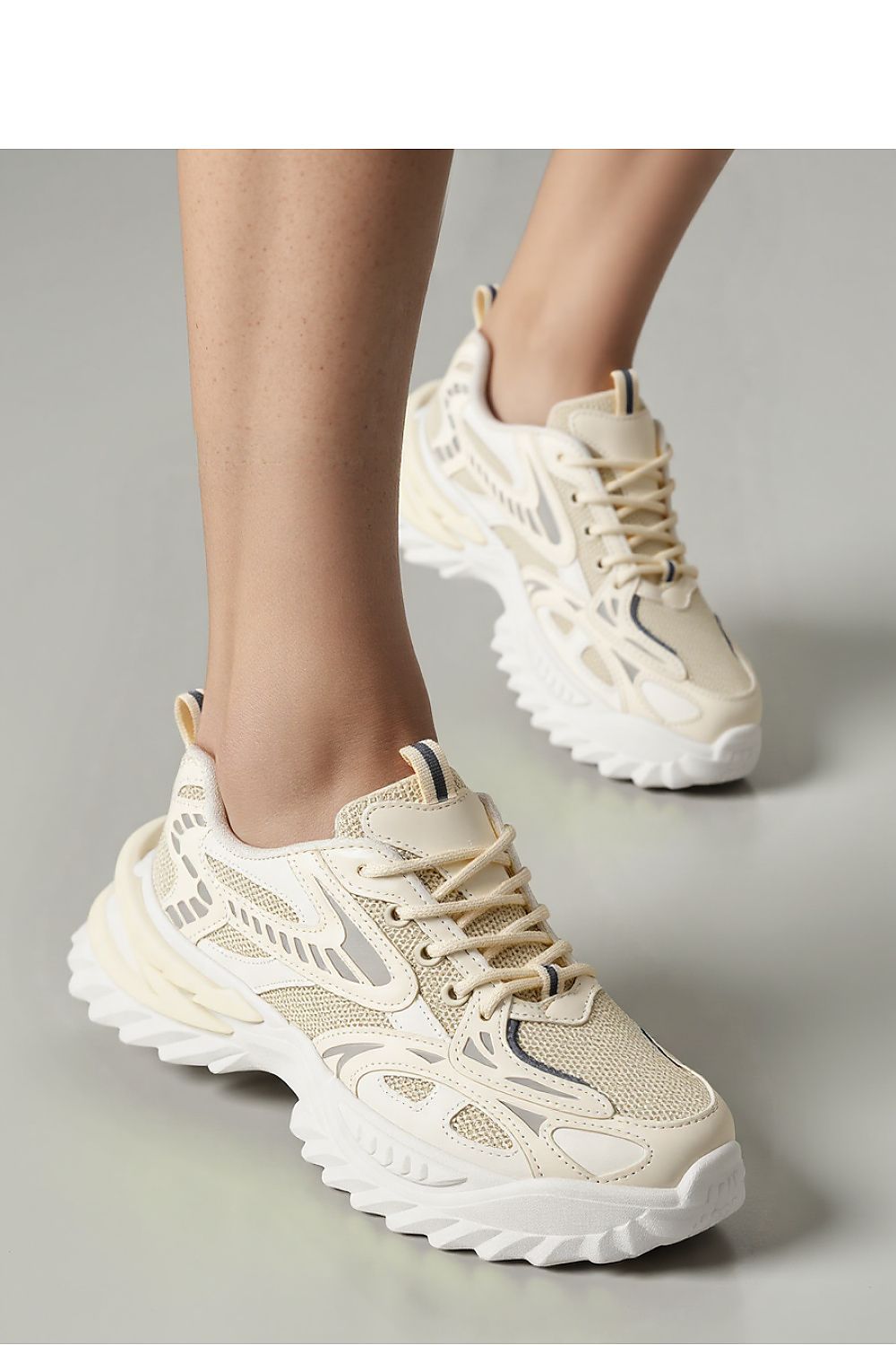  Chaussures de sport model 210325 Inello 