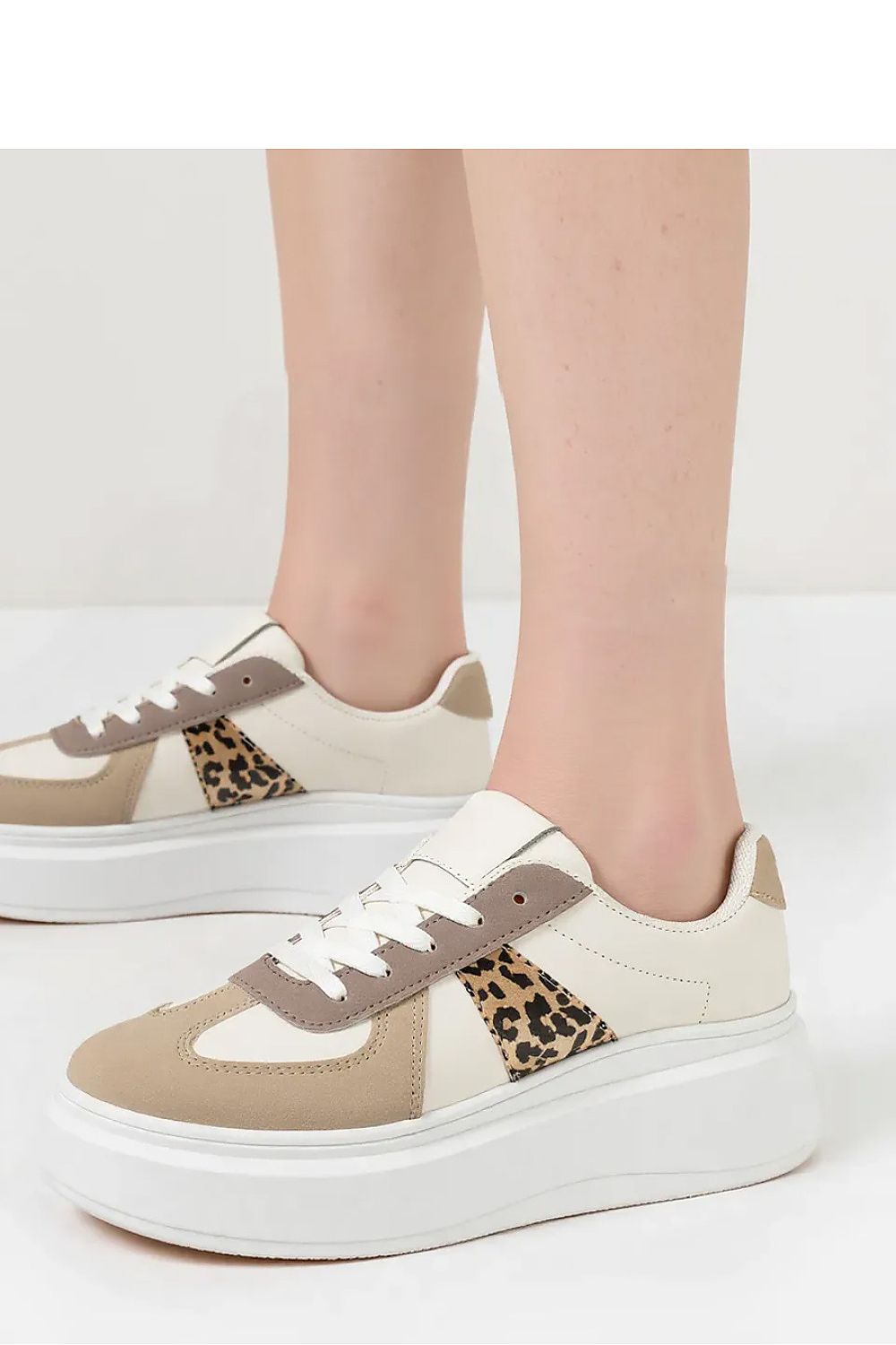  Chaussures de sport model 210328 Inello 