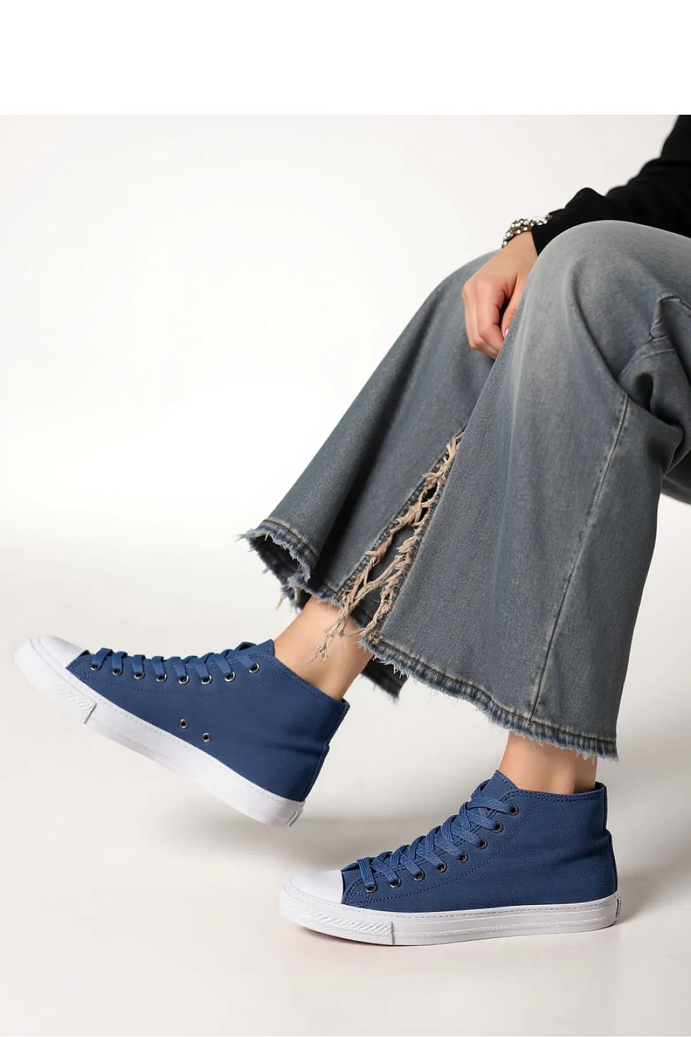  Baskets model 210514 Inello 