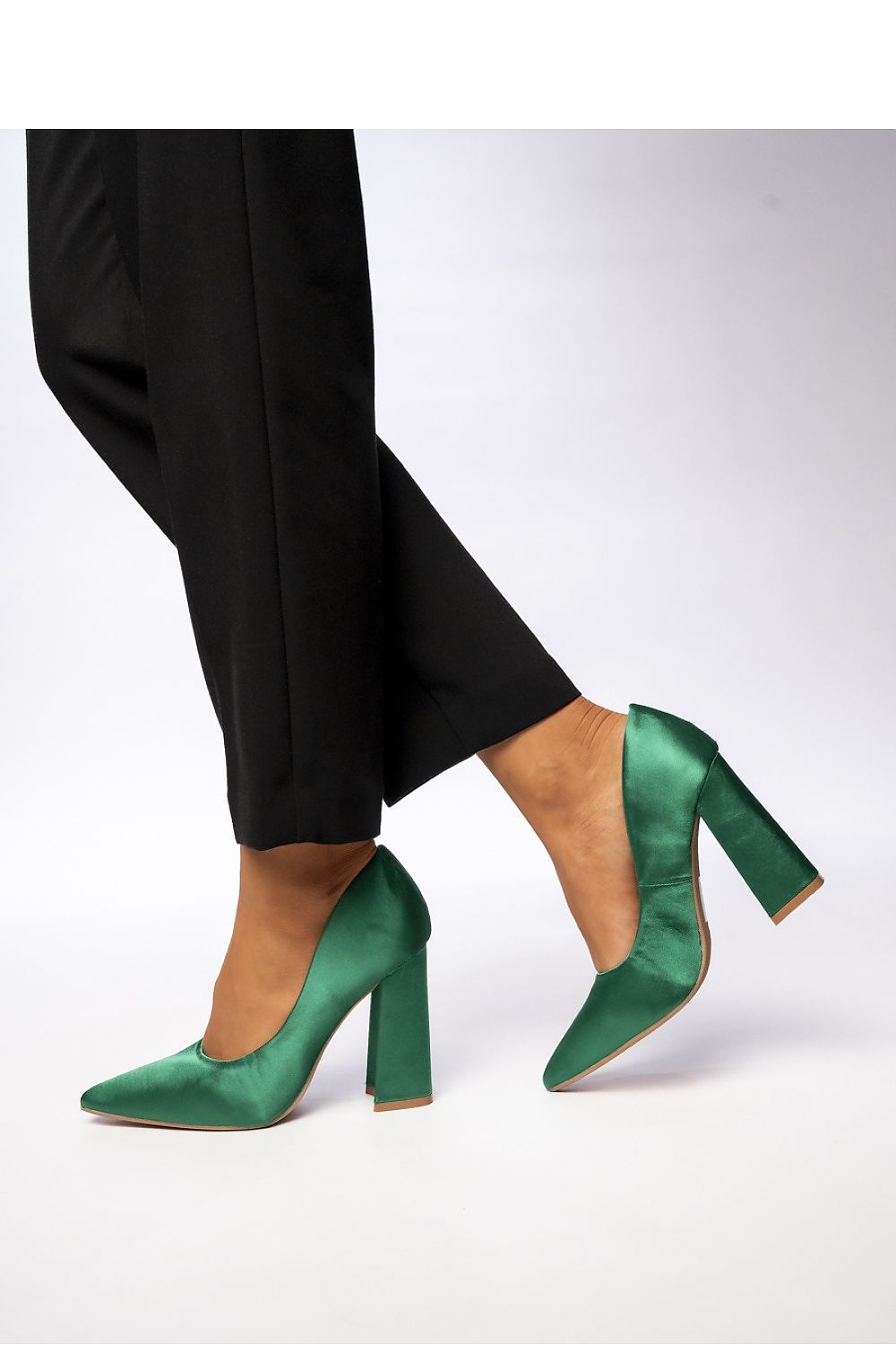  Escarpins talon large model 210531 Inello 
