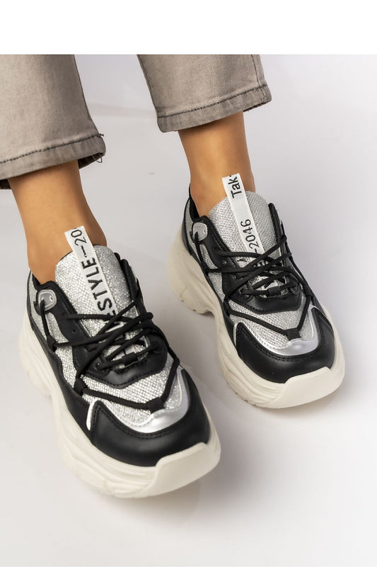  Chaussures de sport model 210599 Inello 