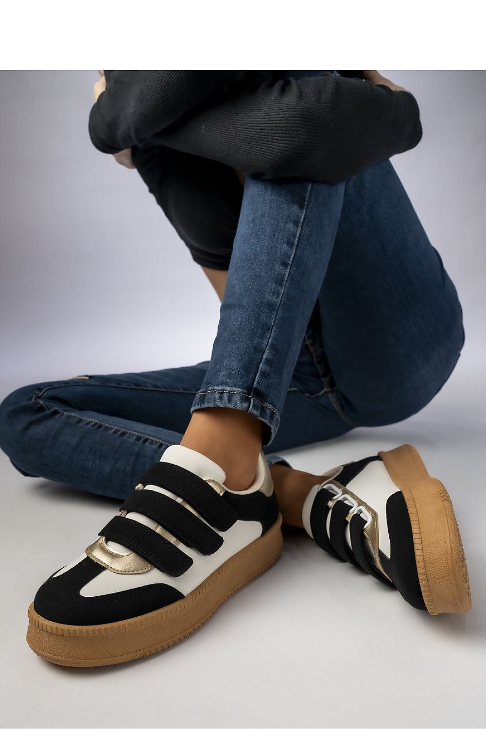  Baskets model 210609 Inello 