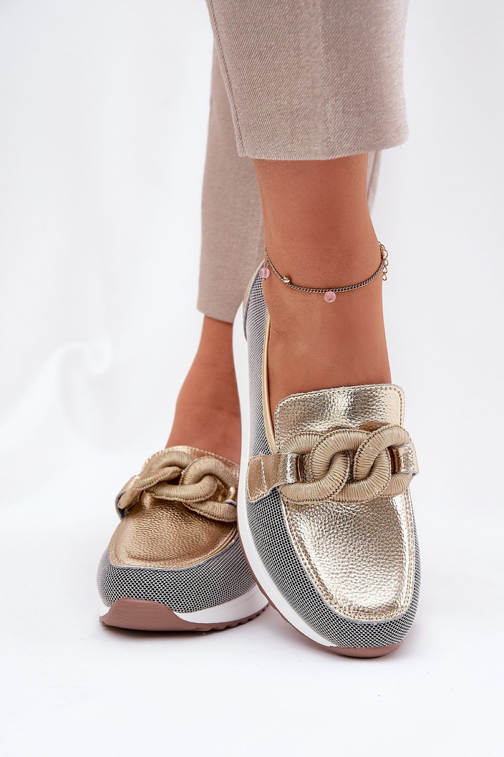  Moccasins model 211100 Step in style 