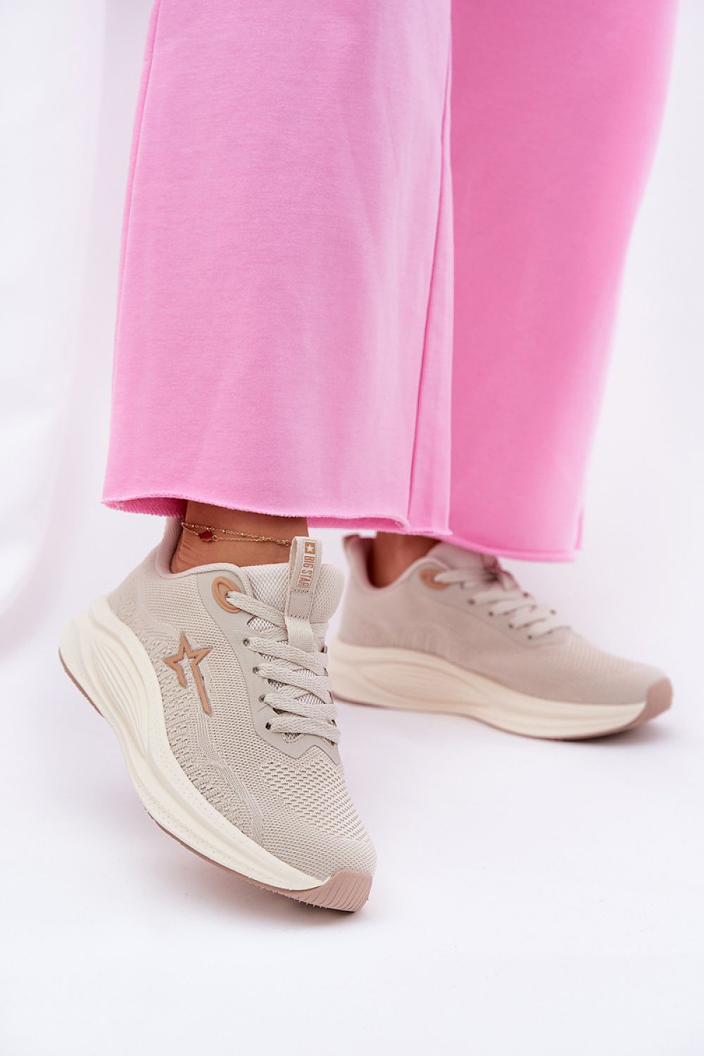  Chaussures de sport model 211329 Step in style 