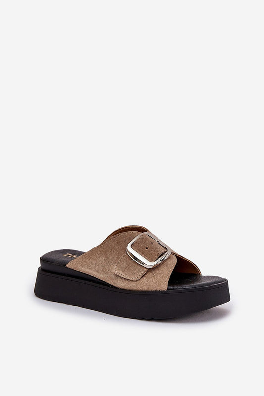  Clacquettes model 211968 Step in style 