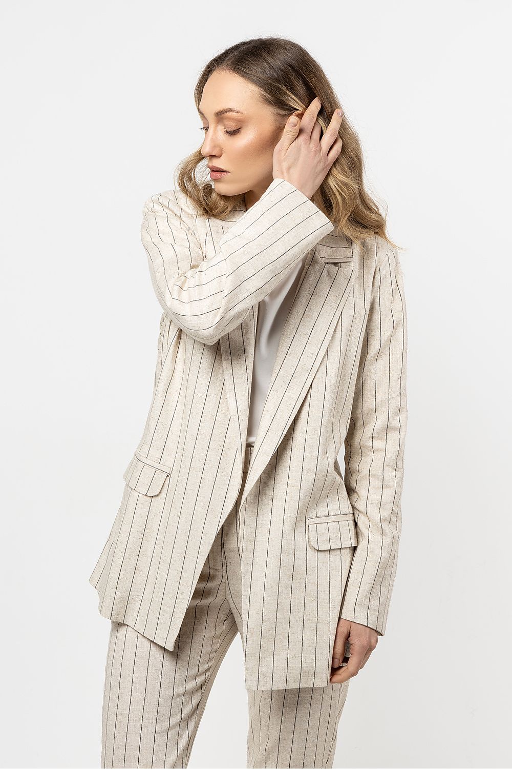  Vest model 212176 awama 