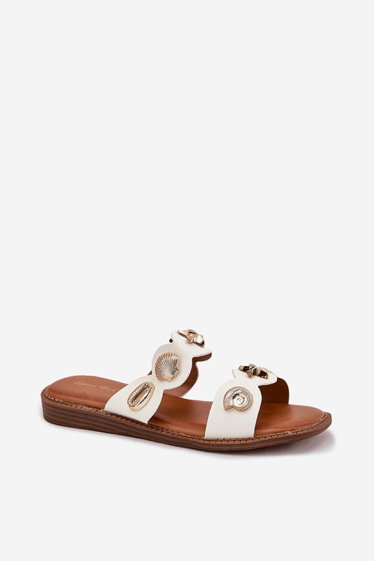  Clacquettes model 214141 Step in style 