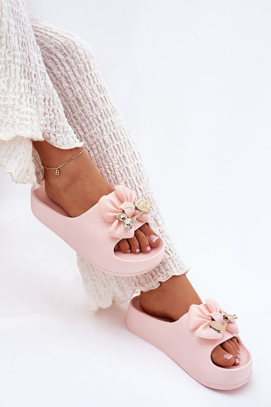  Clacquettes model 214402 Step in style 