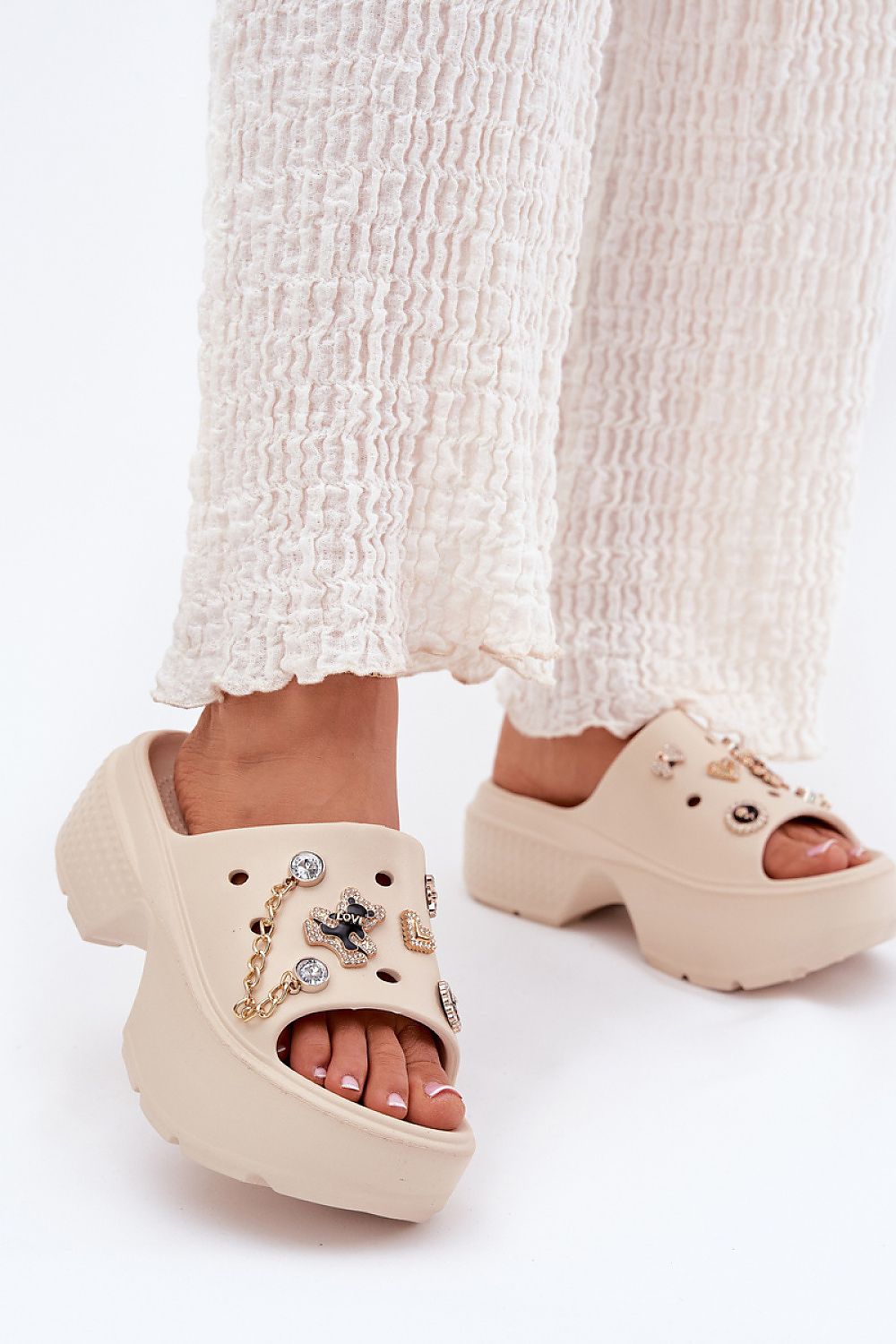  Clacquettes model 214405 Step in style 
