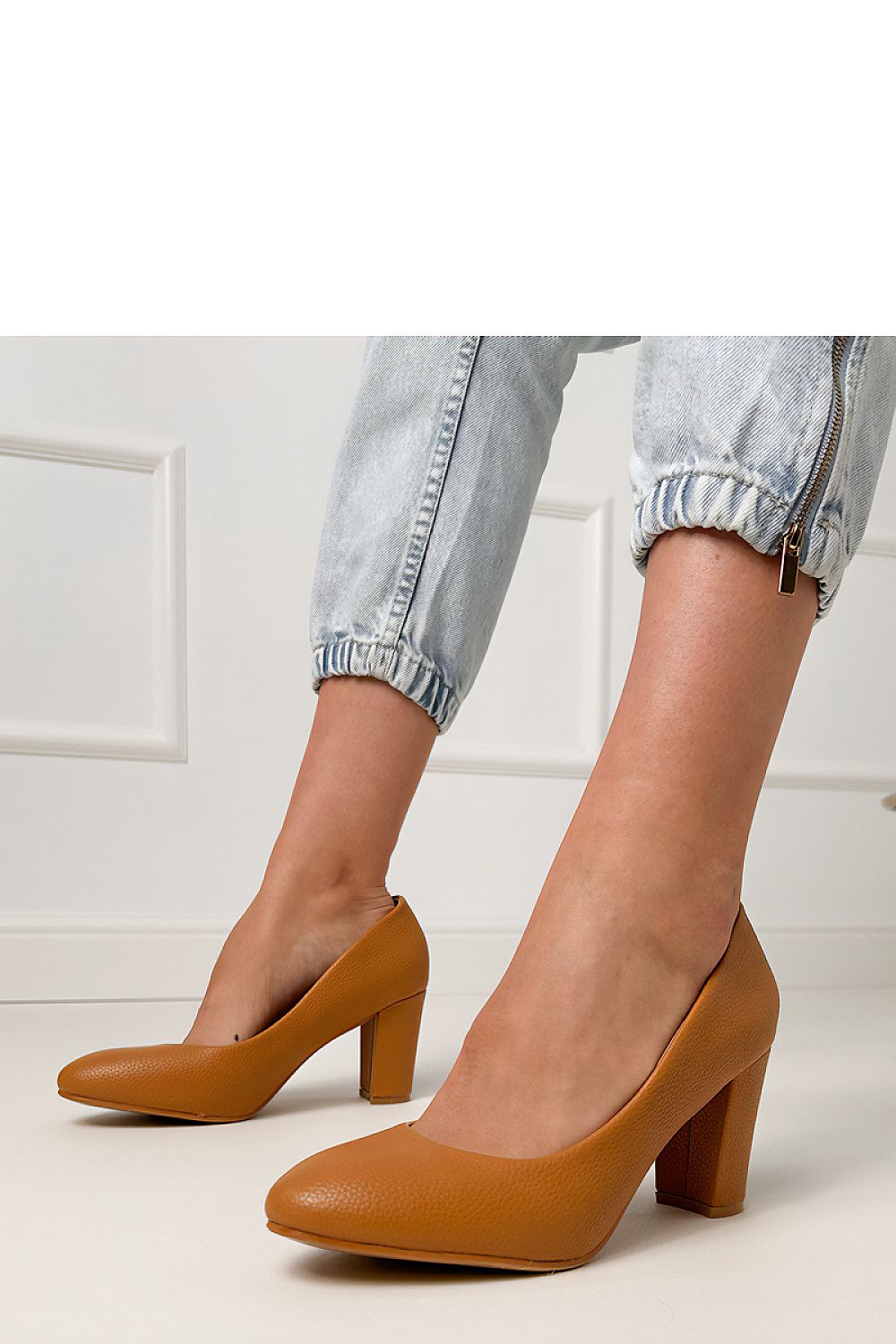  Escarpins talon large model 214591 PRIMO 