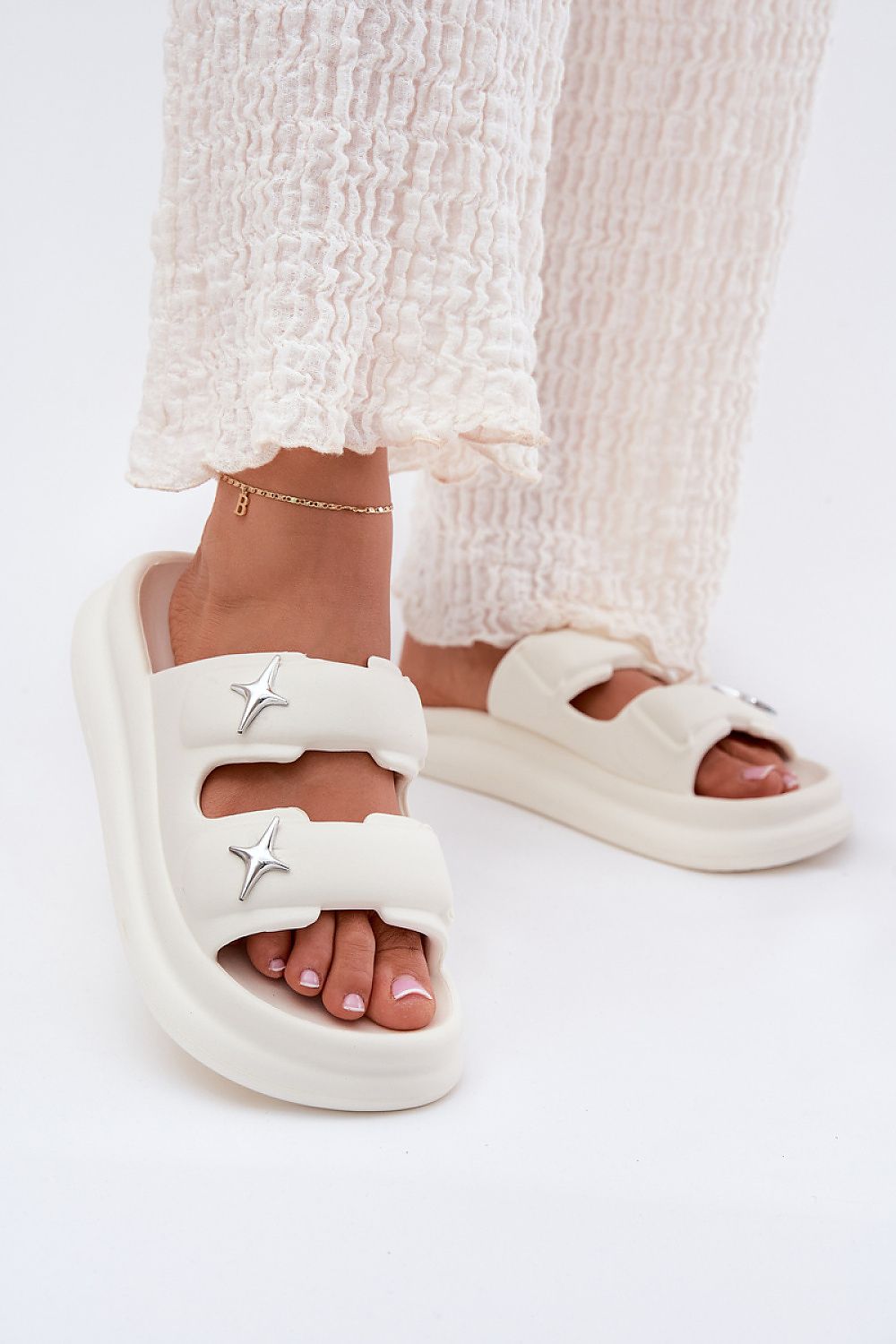  Clacquettes model 215688 Step in style 
