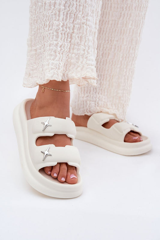  Clacquettes model 215688 Step in style 