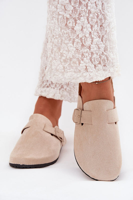  Clacquettes model 215726 Step in style 