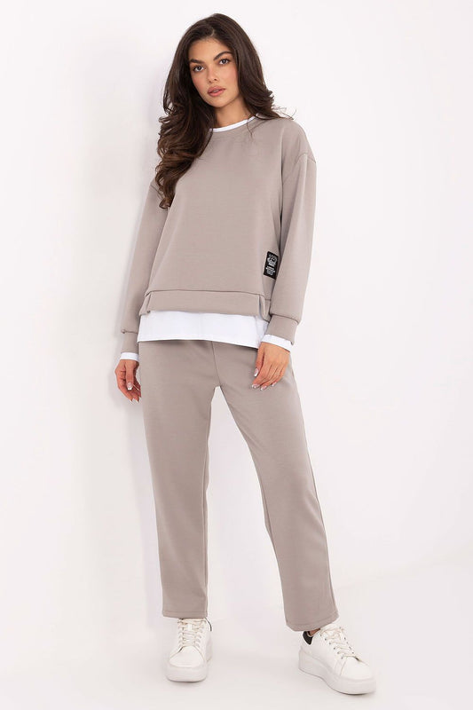  L`ensemble model 219451 Rue Paris 