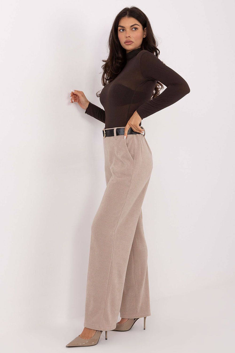  Pantalon femme model 220752 Italy Moda 
