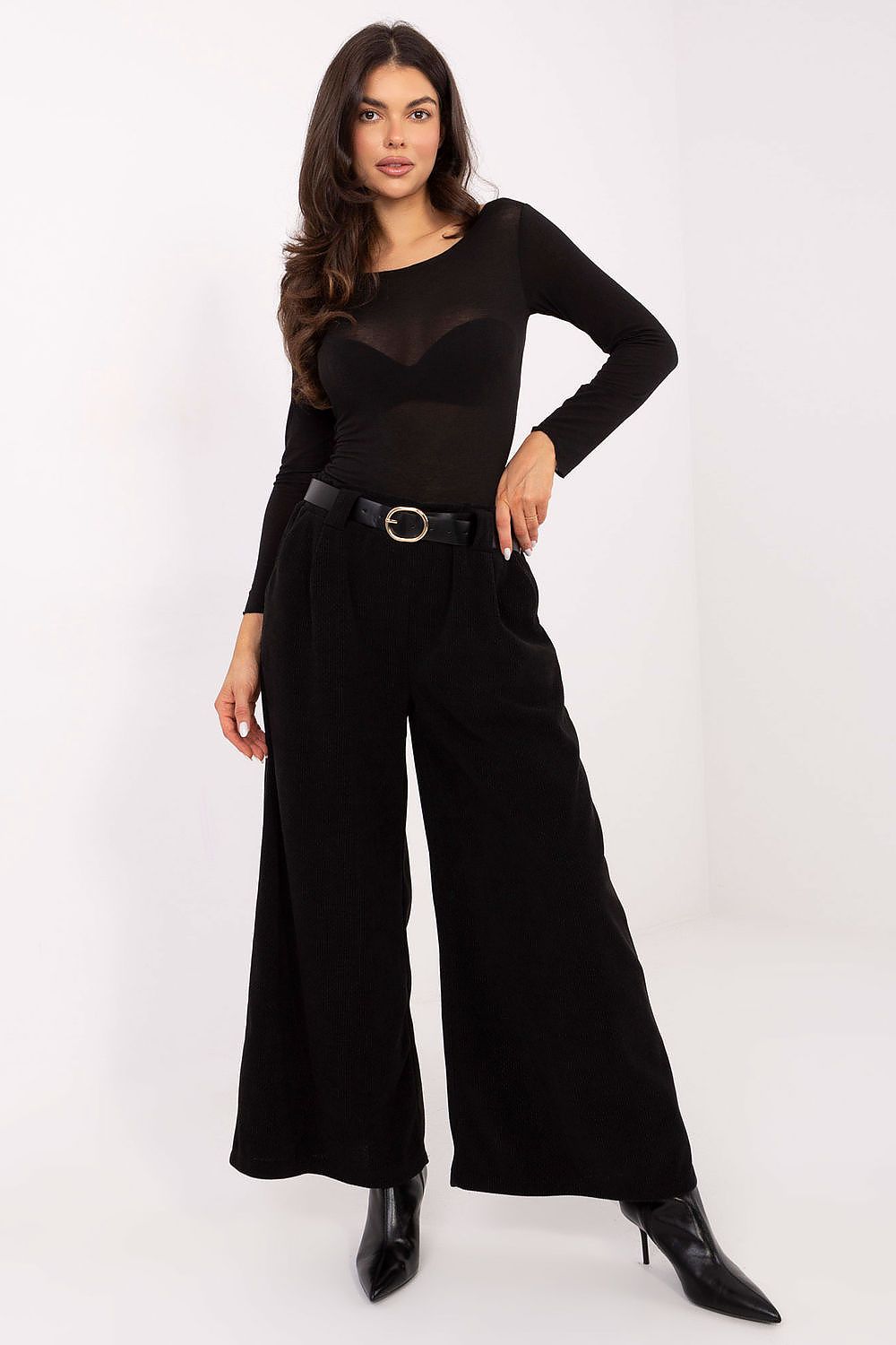  Pantalon femme model 220875 Rue Paris 