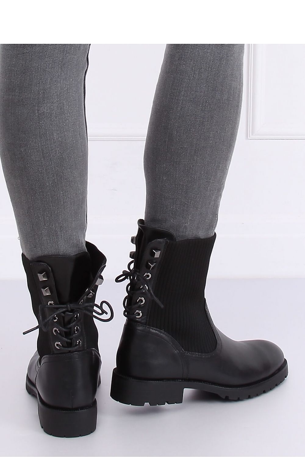Bottes model 150677 Inello