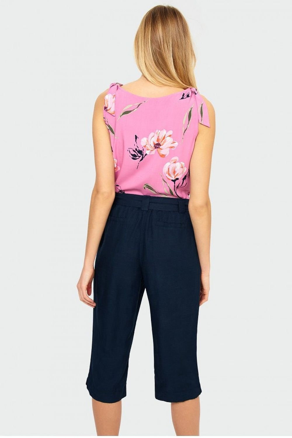 Women's pants model 144512 Greenpoint