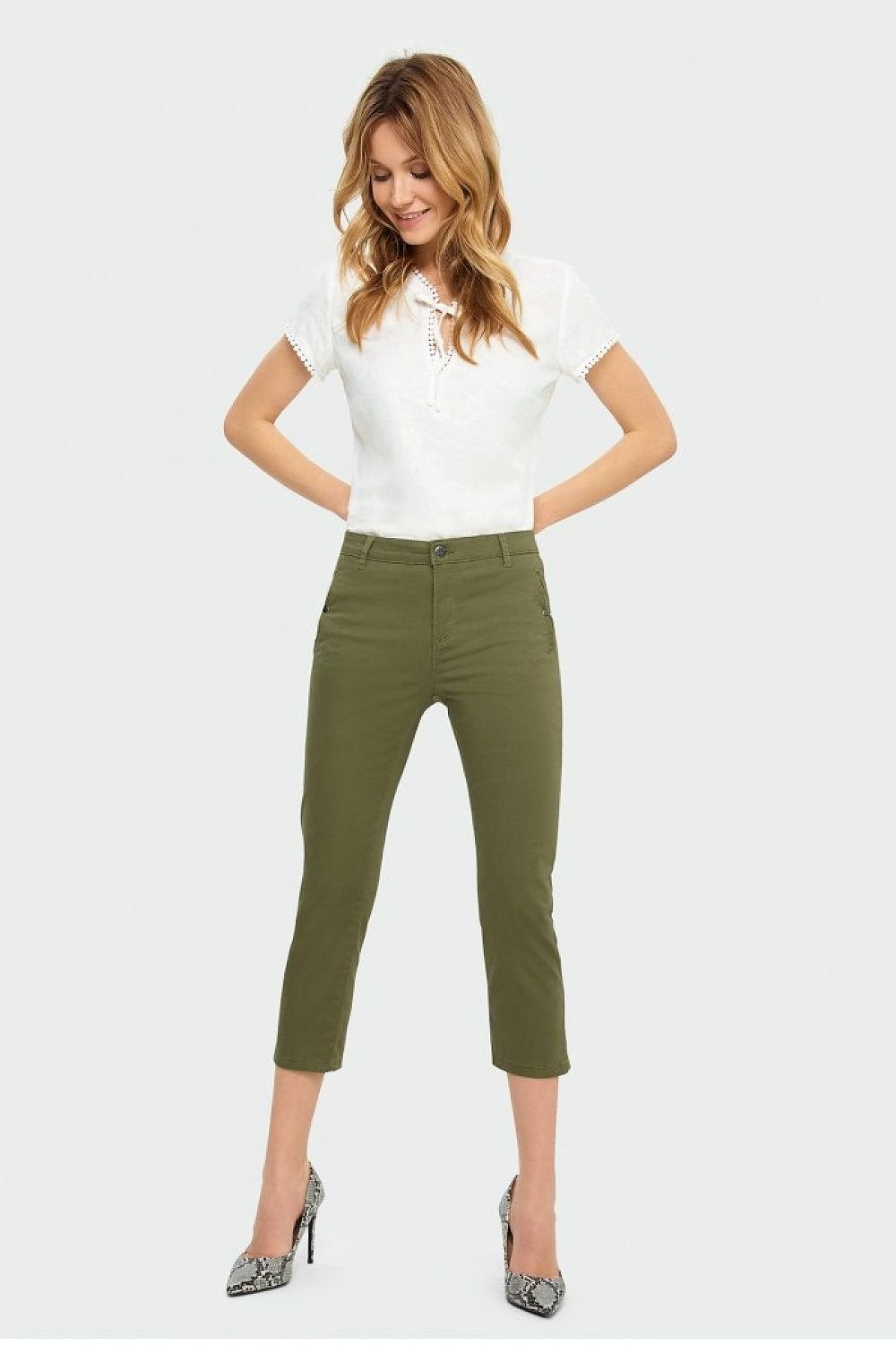 Women's pants model 144522 Greenpoint
